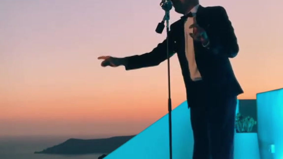 "Unforgettable" at Grace Santorini